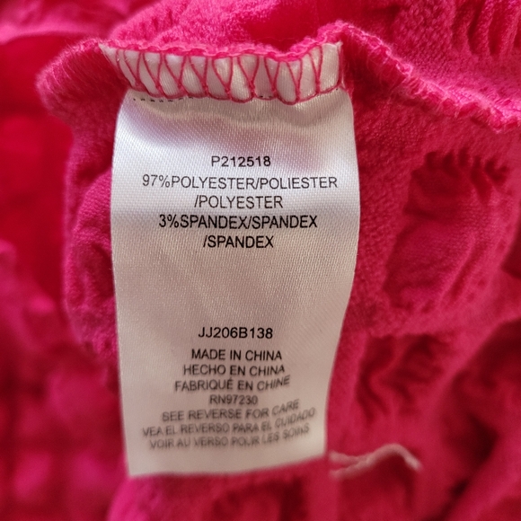 Almost Famous Fuchsia Textured Short Sleeve Top - Picture 6 of 6